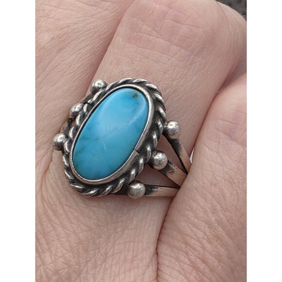 Native American Jewelry - Native American Sterling Silver 925 Turquoise Ring Size 7.5